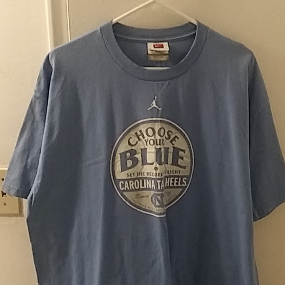 UNC t-shirt